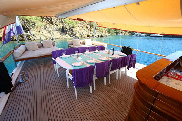 Comfortable and spacious aft deck relaxation and dining area